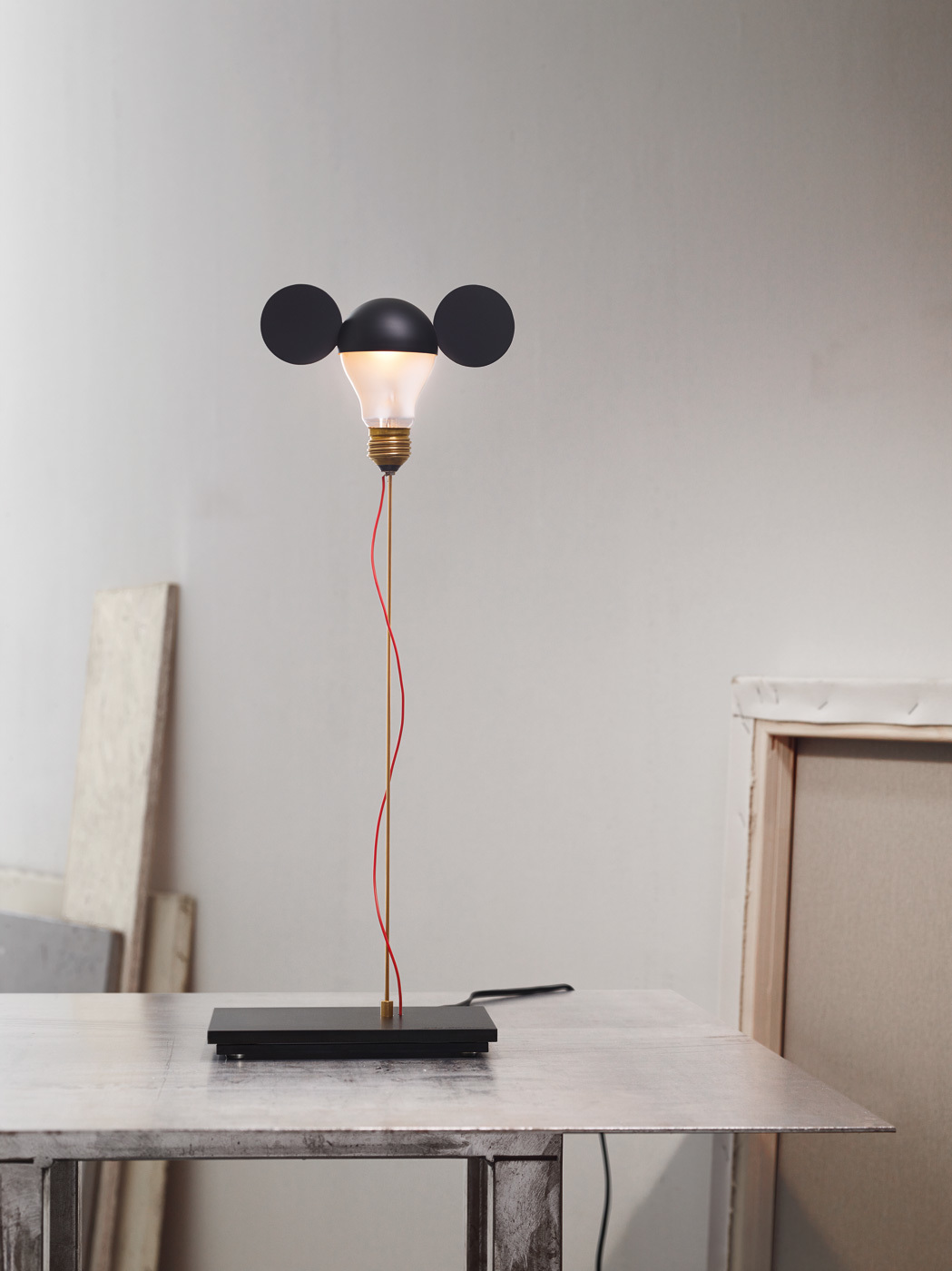 I Ricchi Poveri - Toto Tischlampe Rot Ingo Maurer
