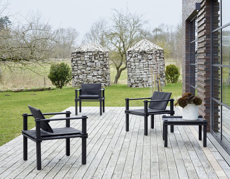 Farmer Tisch Outdoor Cor