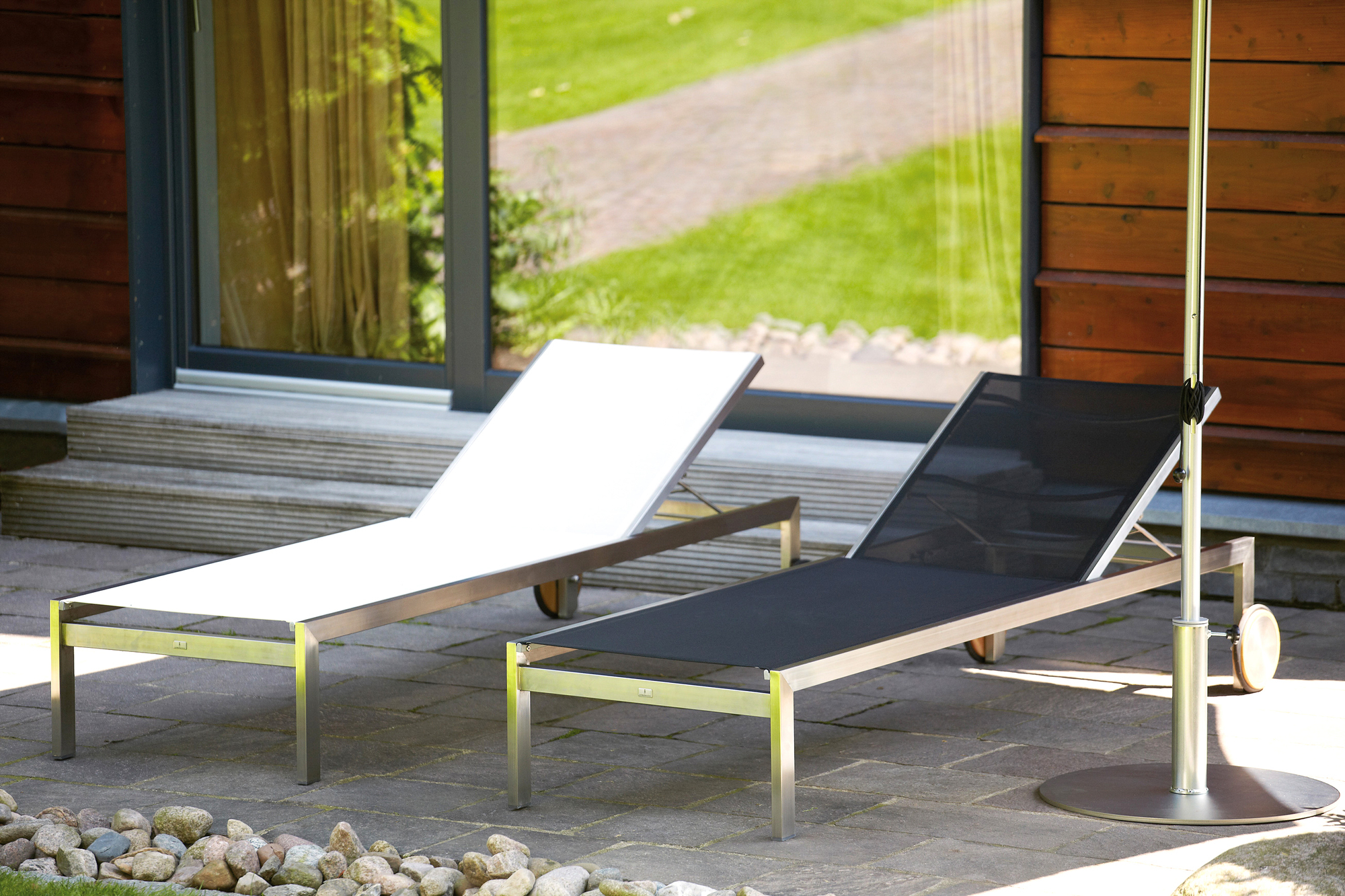Luxury Sonnenliege Weiß Jan Kurtz