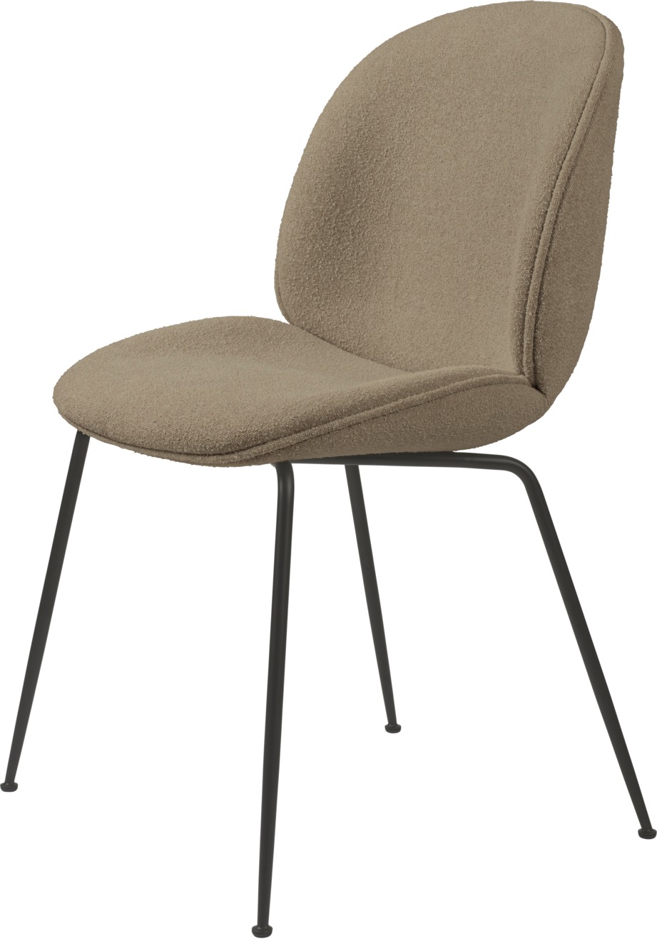 Beige Beetle Chair Stuhl mit Bouclé-Bezug und schwarzen Metallbeinen, modernes Design von Gubi.