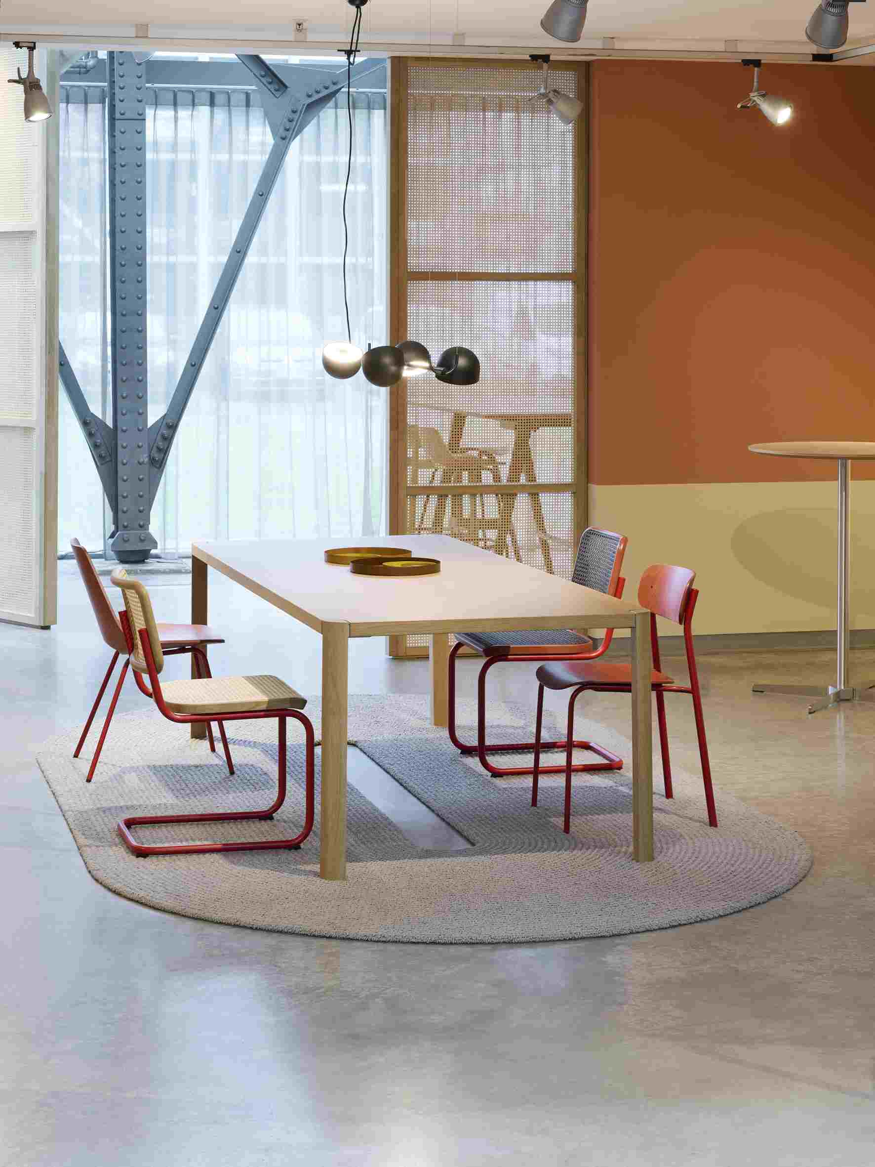 S 243 / S243 Stahlrohr Stuhl OLIVGRÜN Thonet EINZELSTÜCK