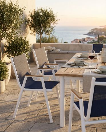 Pilotis Sessel mit Armlehnen Batyline Outdoor Fermob