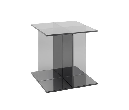 CT08 Vier Beistelltisch von Philipp Mainzer e15