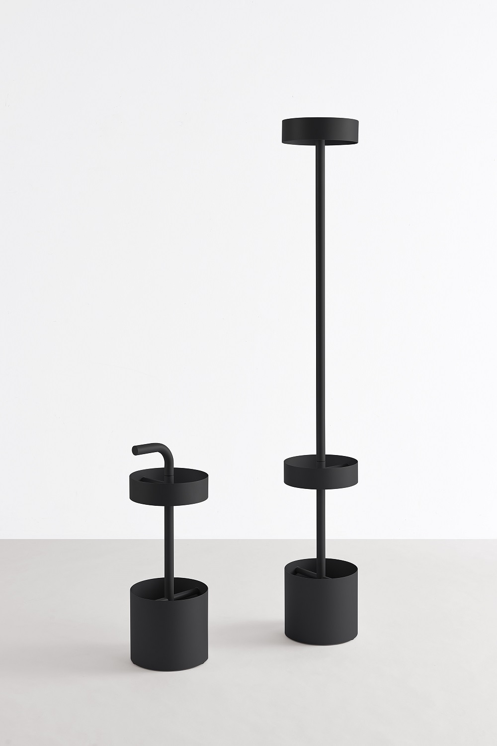 Oolo Garderobenständer Mox