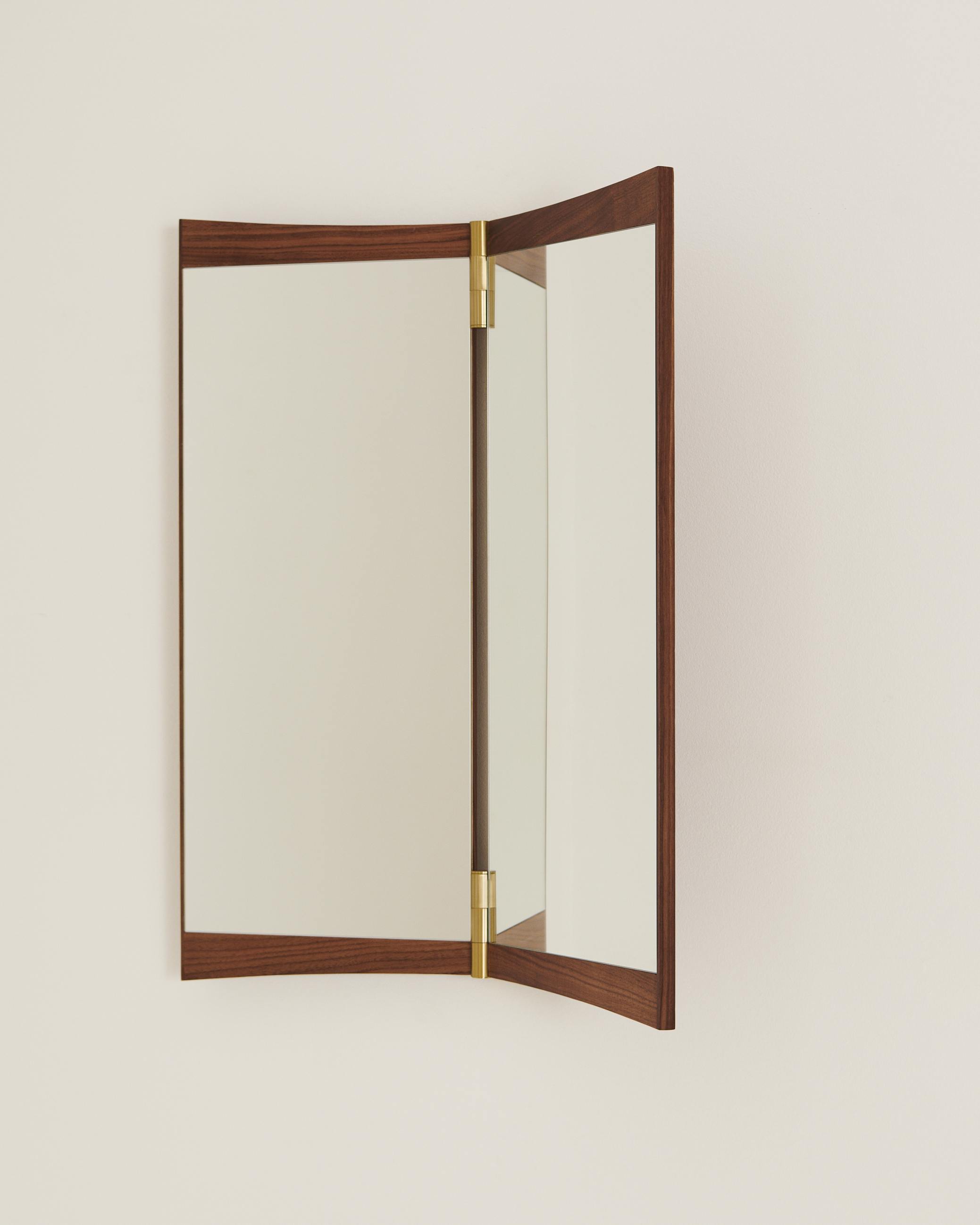 Vanity Wall Mirror 2 Wandspiegel Gubi 