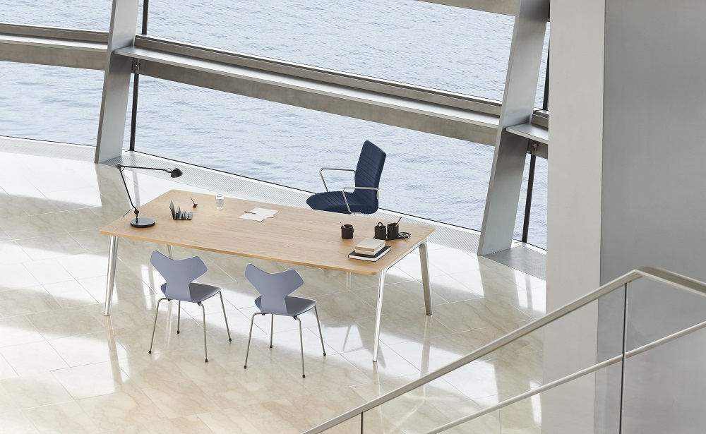 AQ01 Table lamp Tischleuchte Fritz Hansen