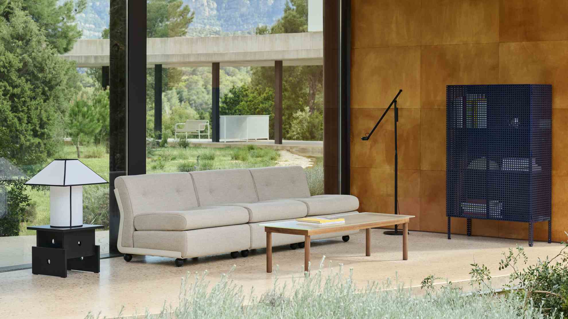 Wood Box Coffee Table Couchtisch Hay Eiche schwarz wasserbasierter lack