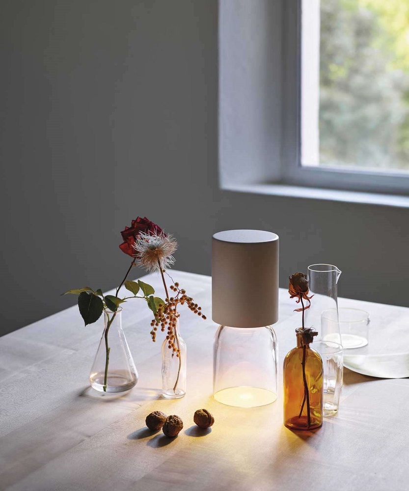 A02R1 NUI Mini Outdoor Portable lamp Akkuleuchte / Tischleuchte Luceplan