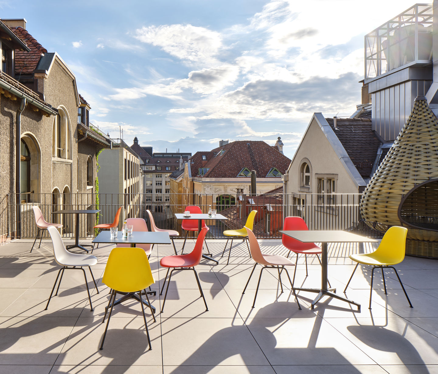 Eames Plastic Side Chair DSX Stuhl Vollgepolstert Vitra