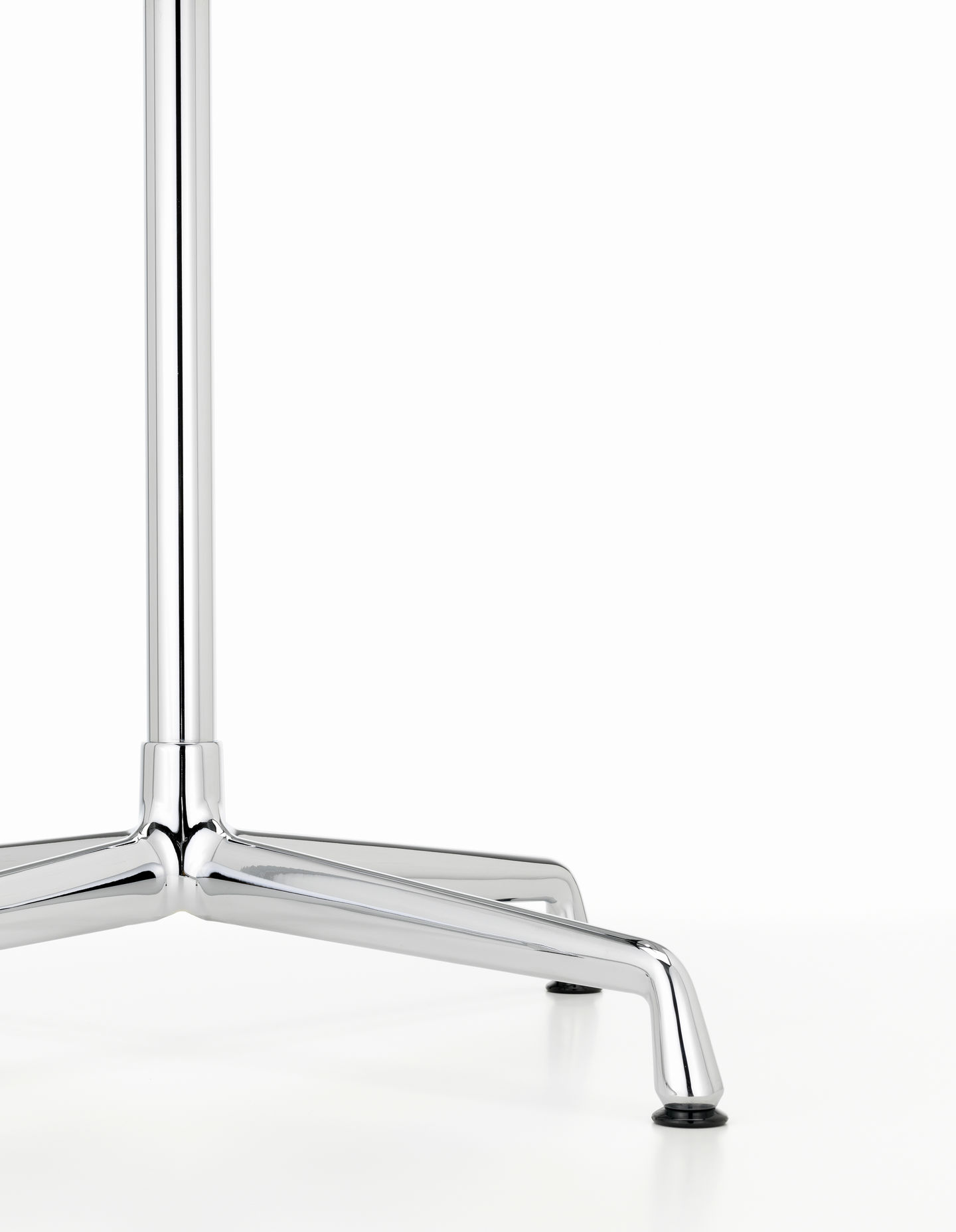 Eames Contract Tables High Stehtisch Ø 80 cm  Vitra