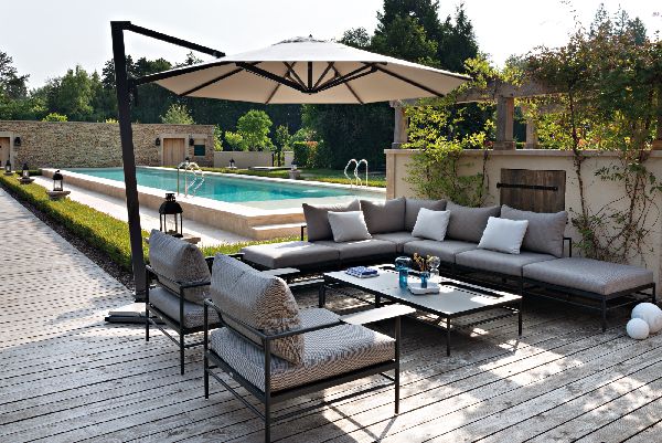 Rivage Lounge Sessel mit Armlehnen Outdoor Fermob