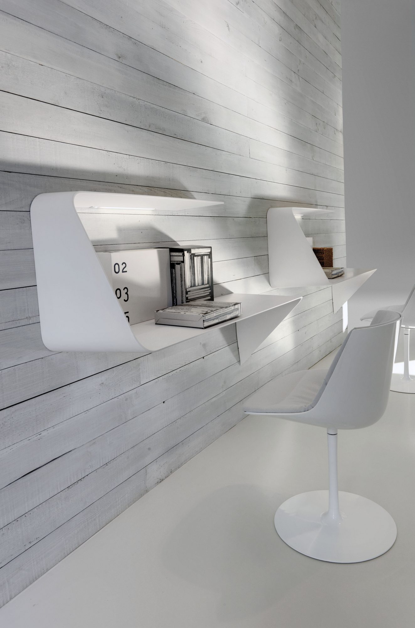 Mamba Ablage / Wandsekretär mit LED MDF Italia