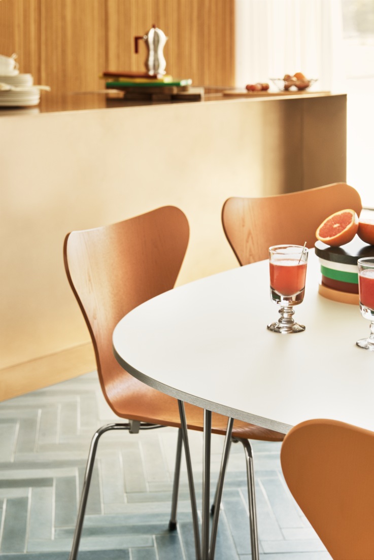 Tischserie Super Elliptisch Fritz Hansen