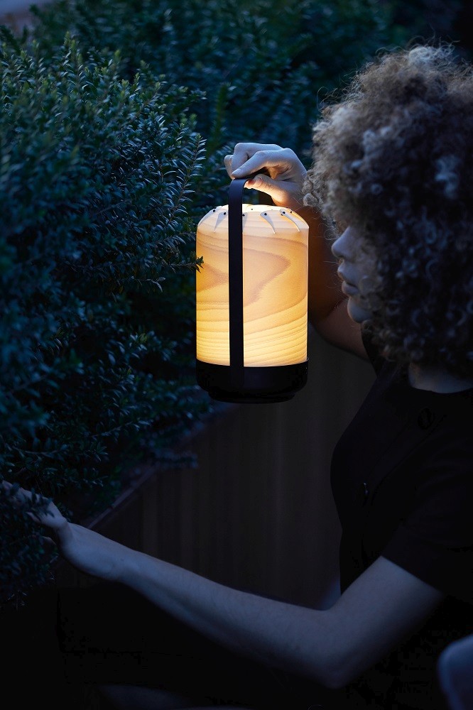 Chou Mini LED Akkuleuchte / Tischleuchte mit USB LZF Lamps