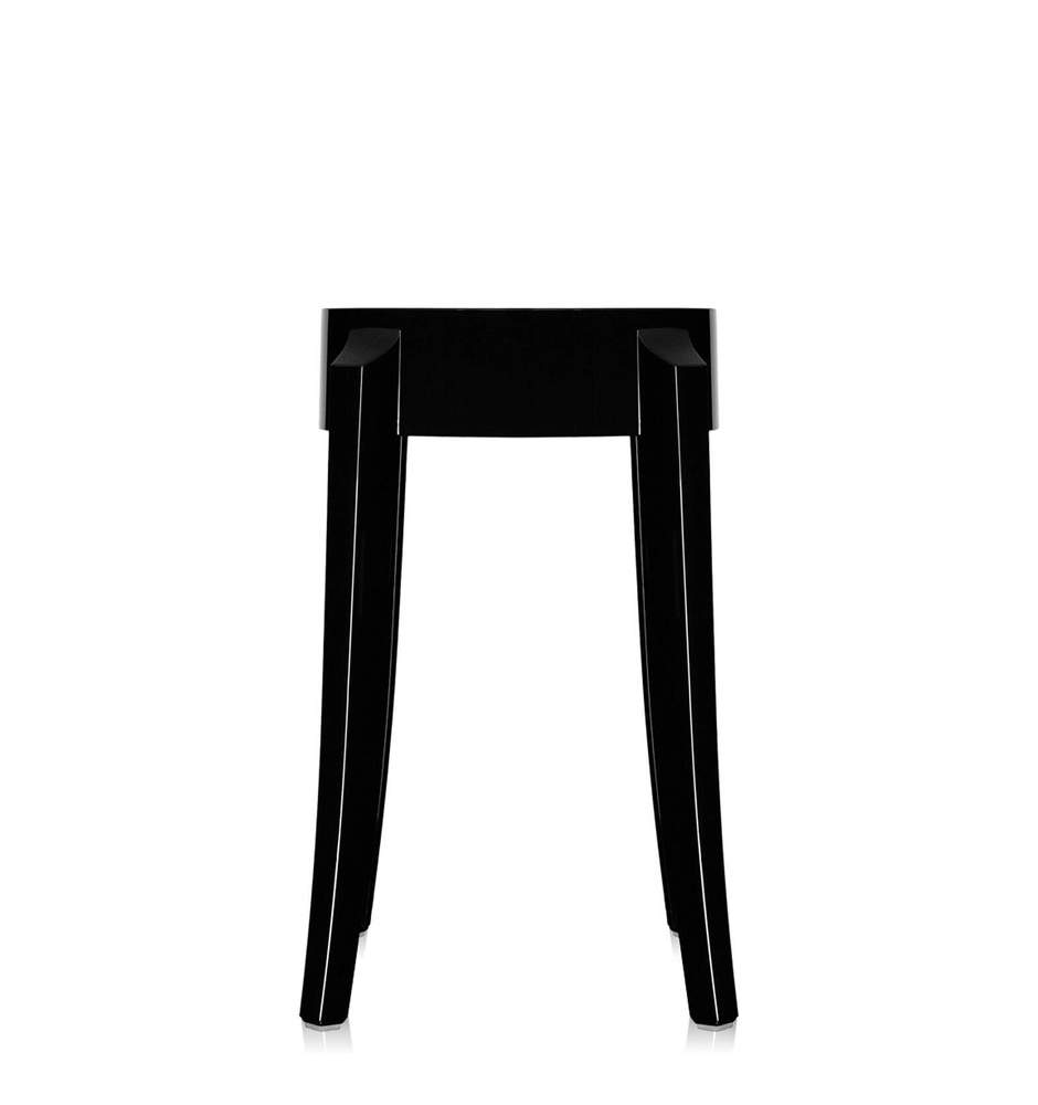 Schwarzer Charles Ghost Hocker von Kartell, modernes Design, ideal als Sitzgelegenheit oder Beistelltisch.