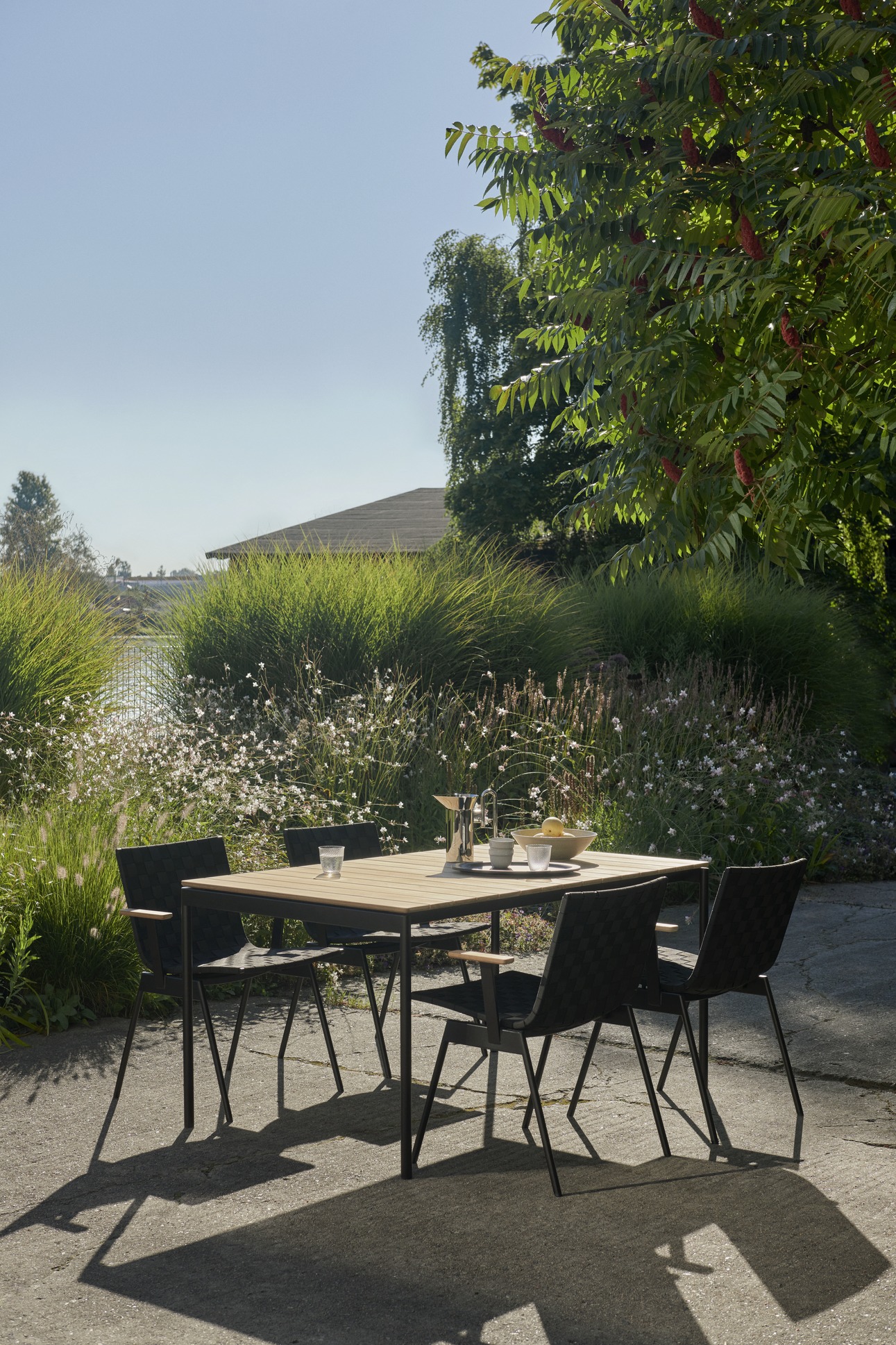 Ville AV34 Outdoor Chair Stuhl AndTradition