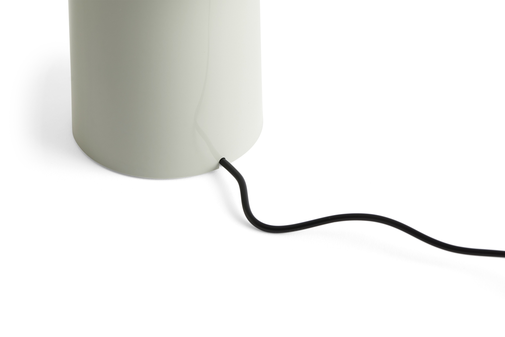 Pao Portable Lamp Akkuleuchte / Tischleuchte Hay Cool grey Pao Portable Lamp Akkuleuchte / Tischleuchte Hay Cool grey