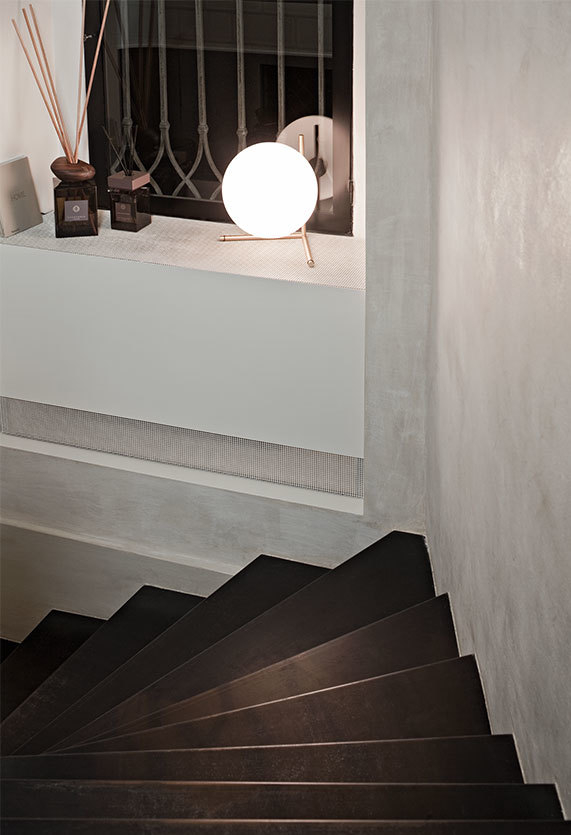 IC Lights T2 Tischleuchte Flos