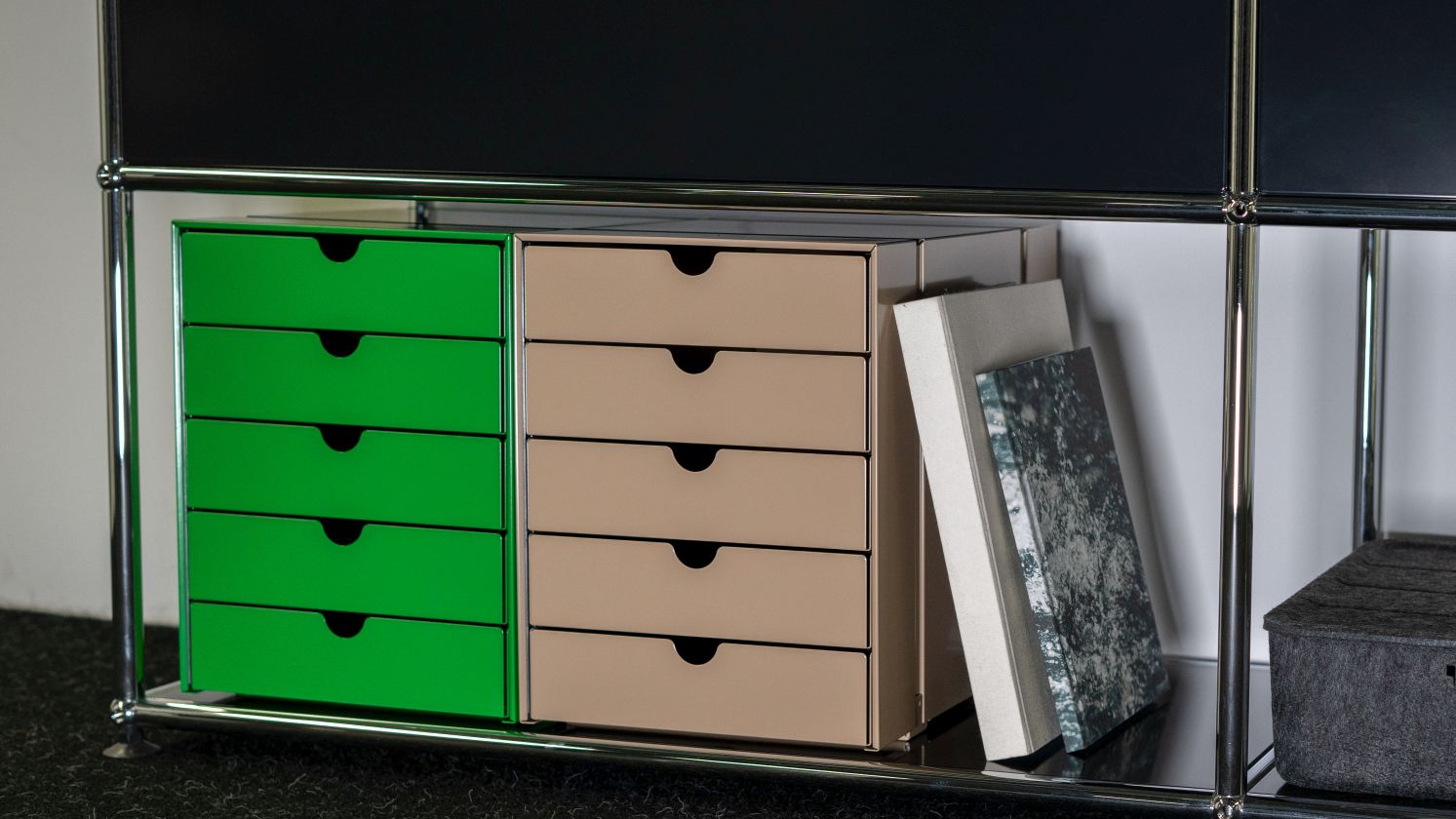 USM Haller Inos Kastenset C4 mit 5 Schalen geschlossen Home Office