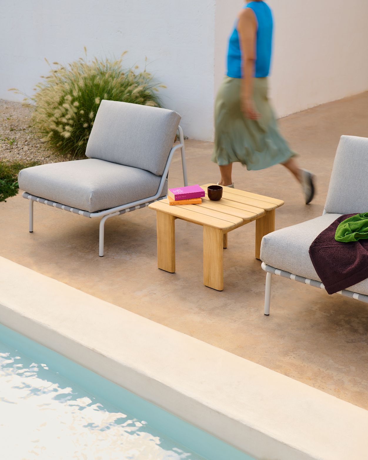 Assemble Coffee Table Couchtisch 55x55 cm Teak Outdoor Muuto 