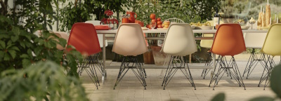 3+1 Eames Plastic Chairs - Stuhl Aktion - erhalten Sie den 4ten Stuhl geschenkt!