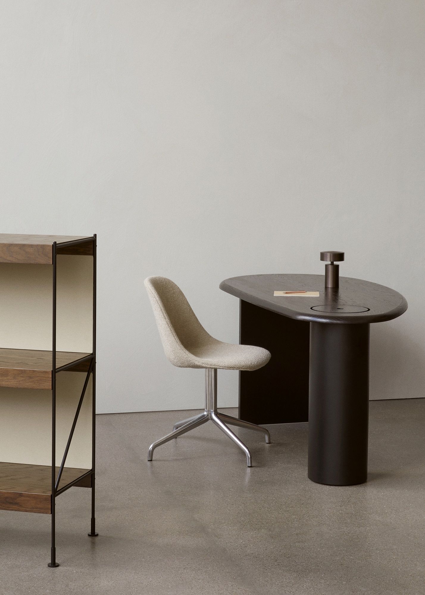 The Eclipse Desk Schreibtisch Audo Copenhagen