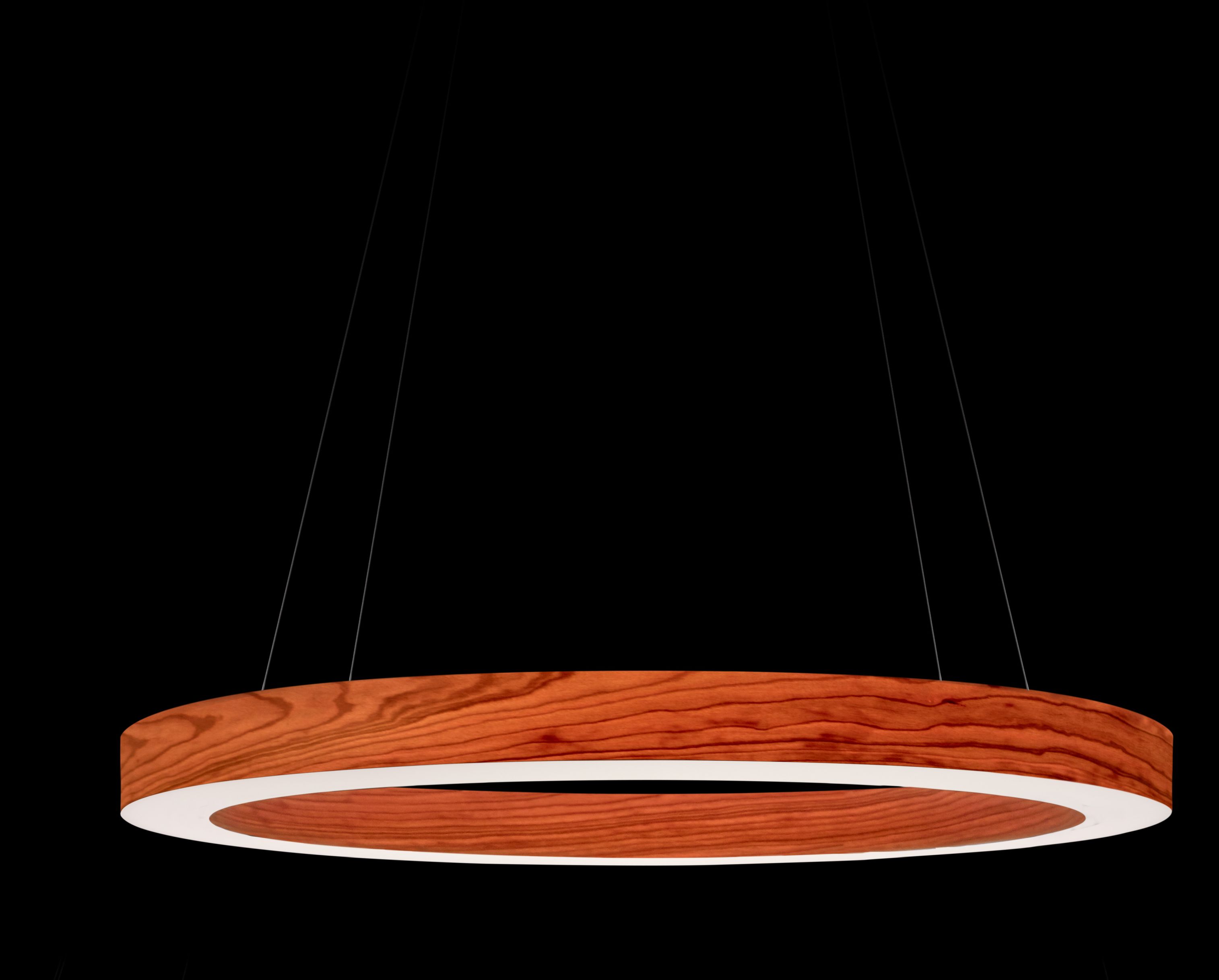 Oh!-Line Pendelleuchte von LZF Lamps, ø 60 cm, Kirsche Natur, moderne Holzlampe.