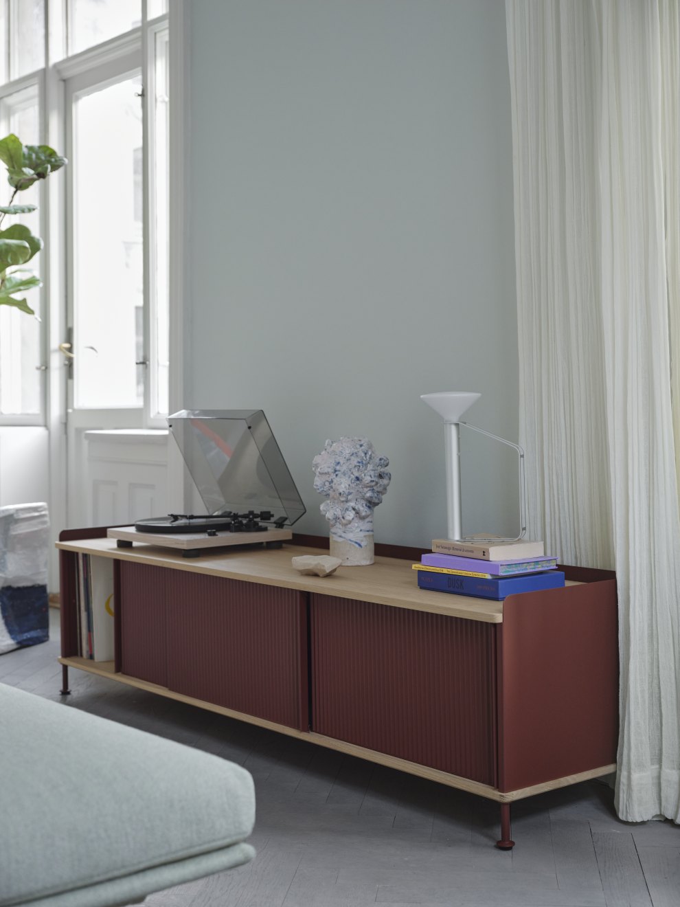 Enfold Sideboard Low Muuto