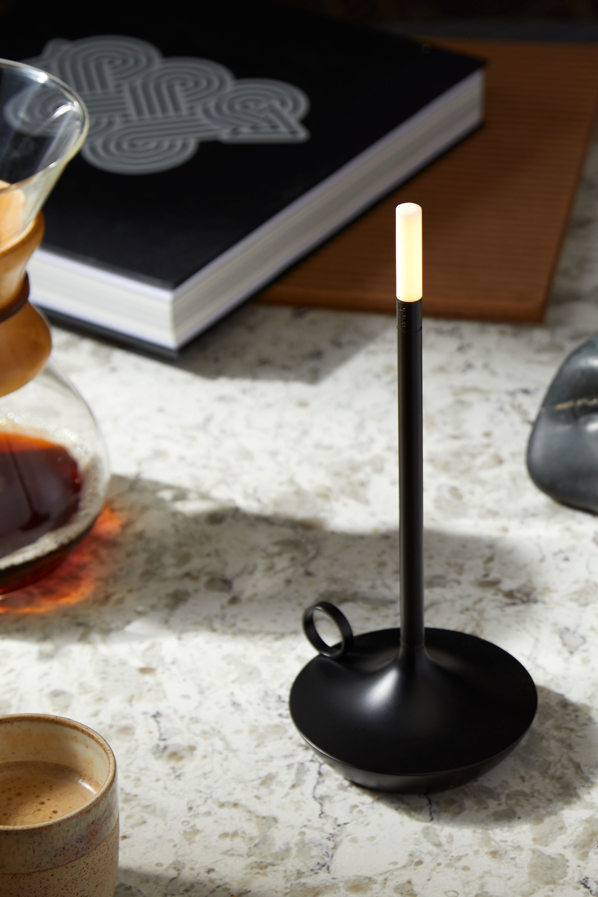 Wick Portable Akkuleuchte / Tischleuchte mit USB schwarz Graypants