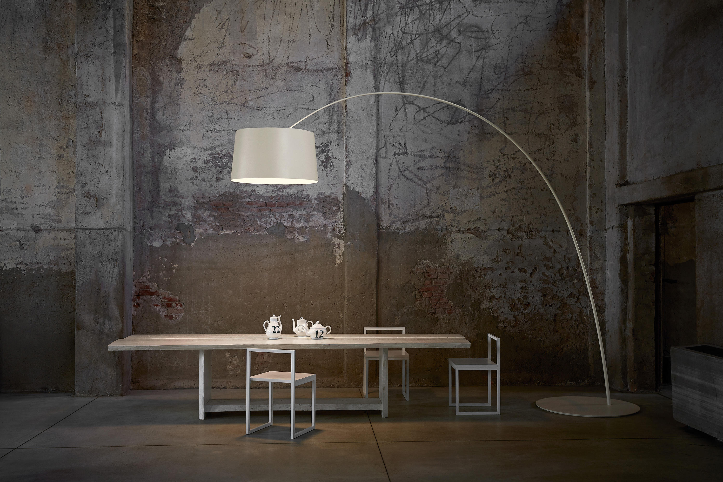 Twice as Twiggy Stehleuchte Foscarini-grau