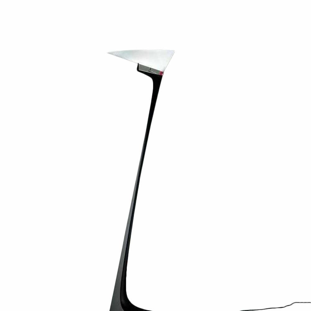 Montjuic Stehleuchte Artemide