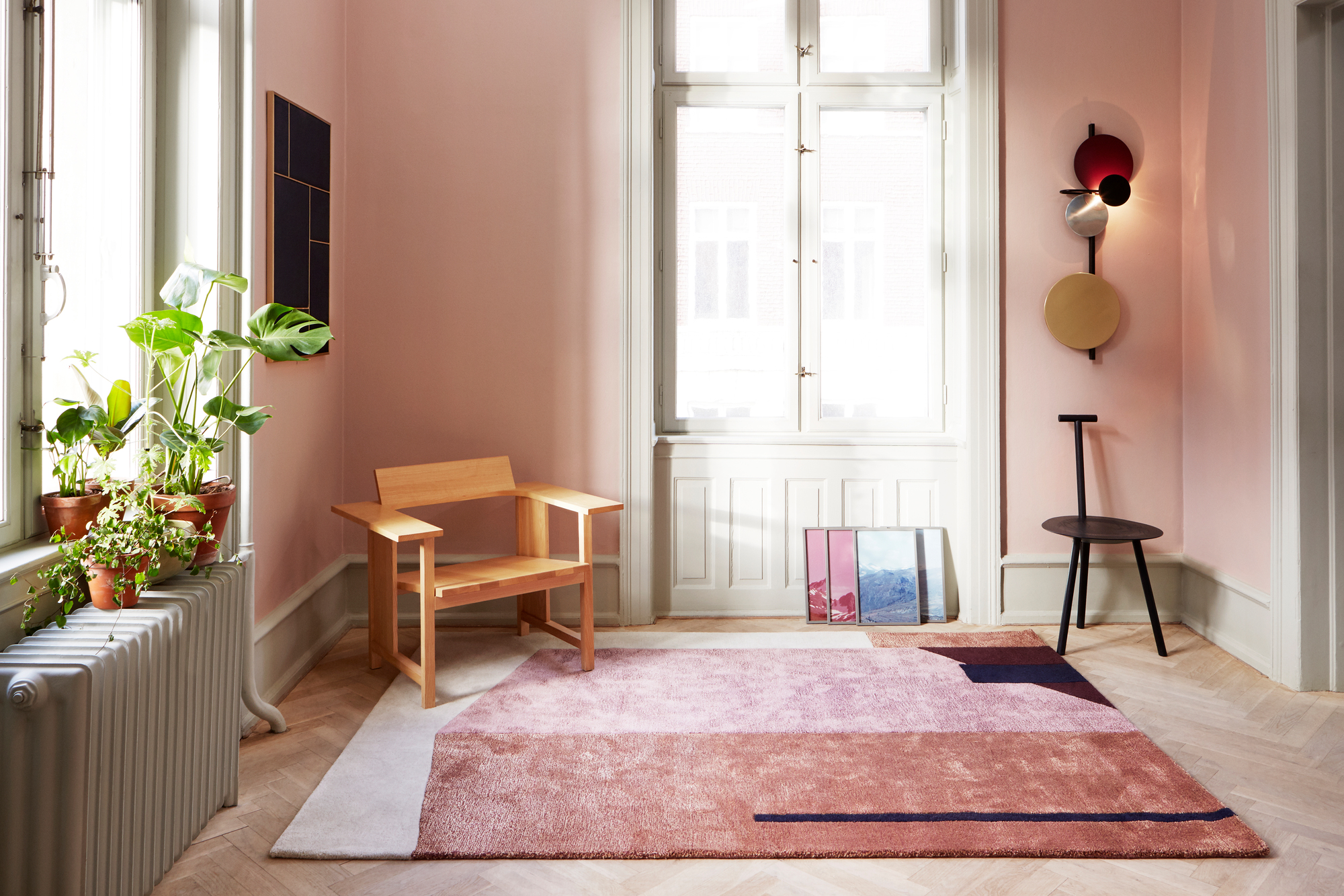 Arqui Teppich 1 300x200 Please Wait to be Seated