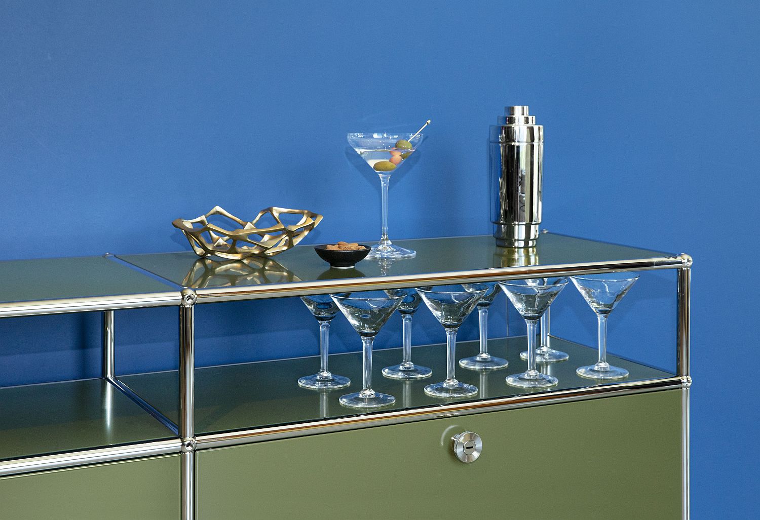 USM Haller Sideboard TV Hi-Fi-Möbel – QUICK SHIP-goldgelb