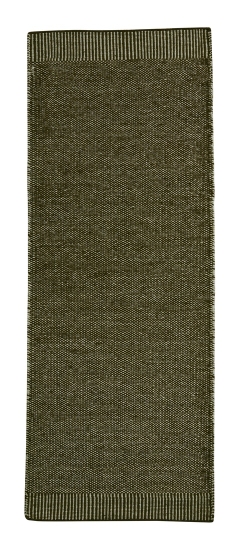 Moosgrüner Rombo Teppich von Woud, 75x200 cm. Moderner Teppich für Wohnzimmer und Schlafzimmer.