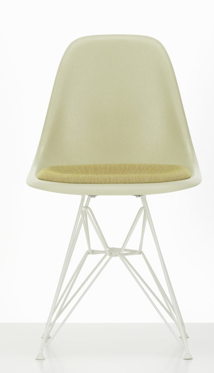 Eames Fiberglass Chair DSR Stuhl mit Sitzpolster Vitra