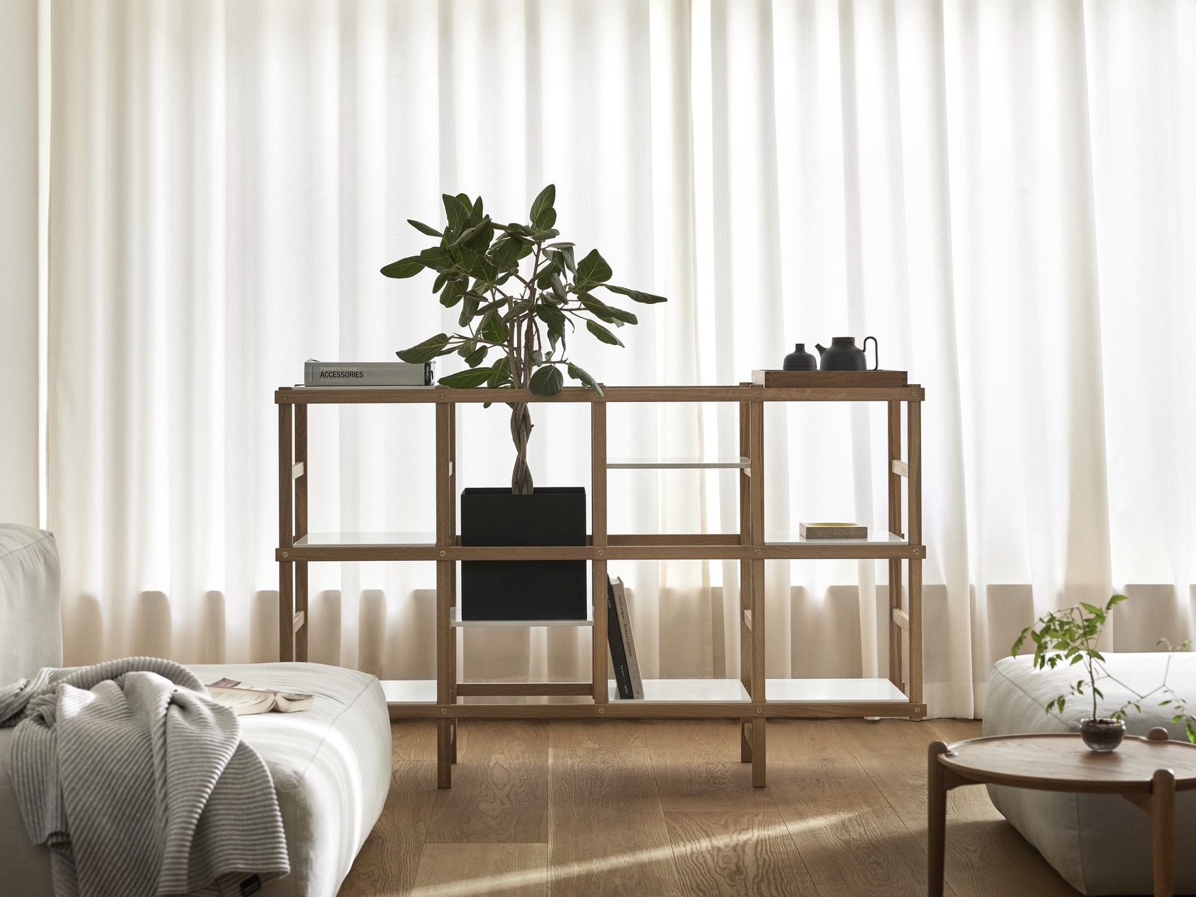 Frame Medium Regal Design House Stockholm