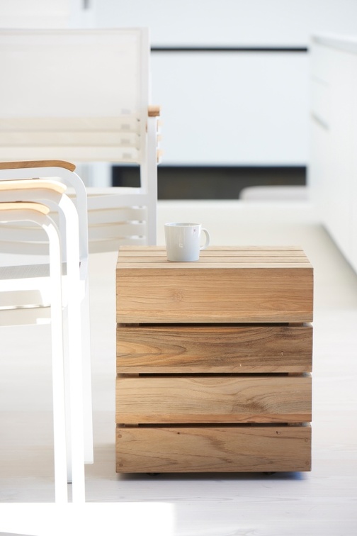 Move Outdoor Beistelltisch Jan Kurtz