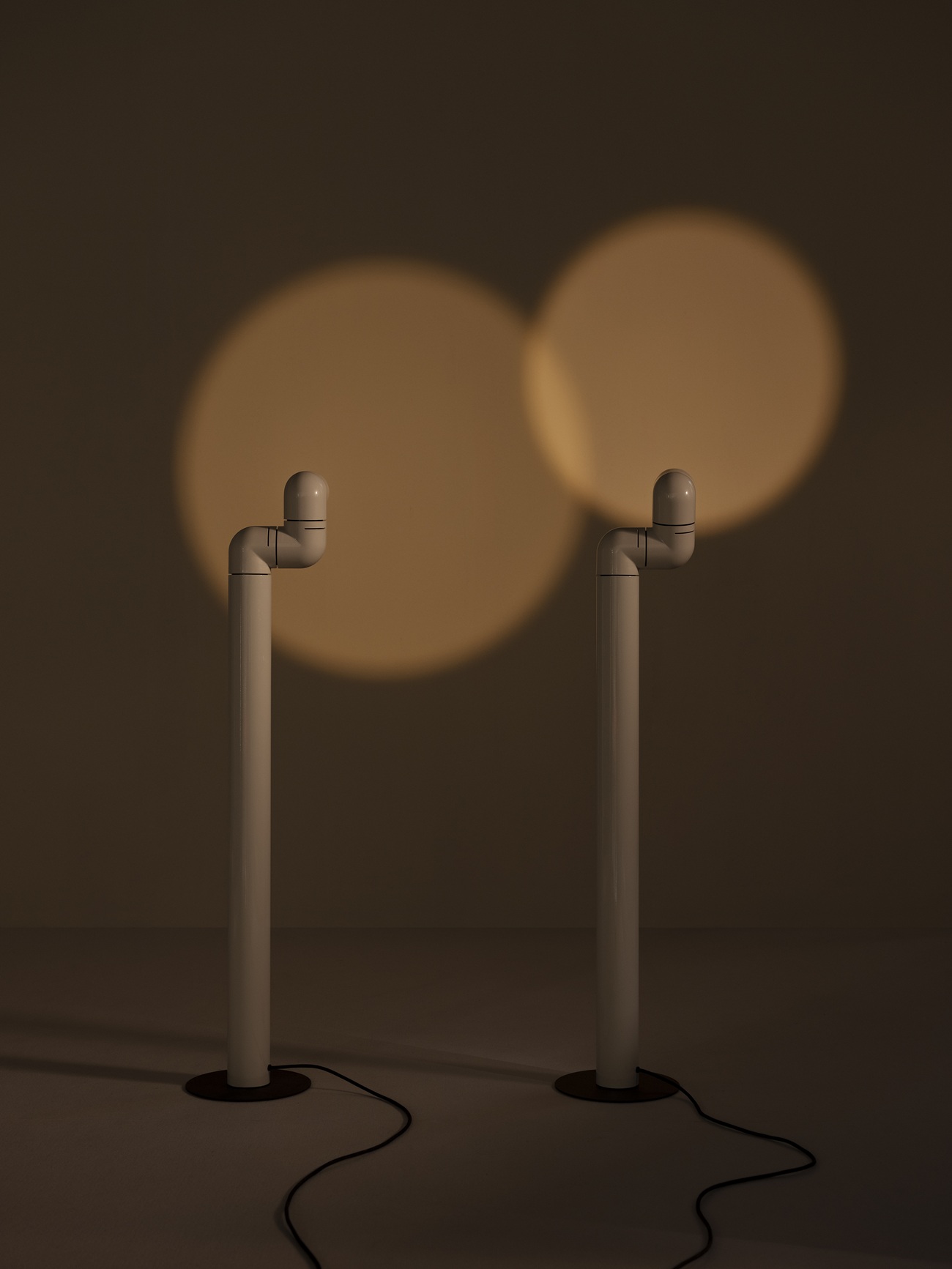 Tatu Alta Floor lamp Stehleuchte Santa & Cole