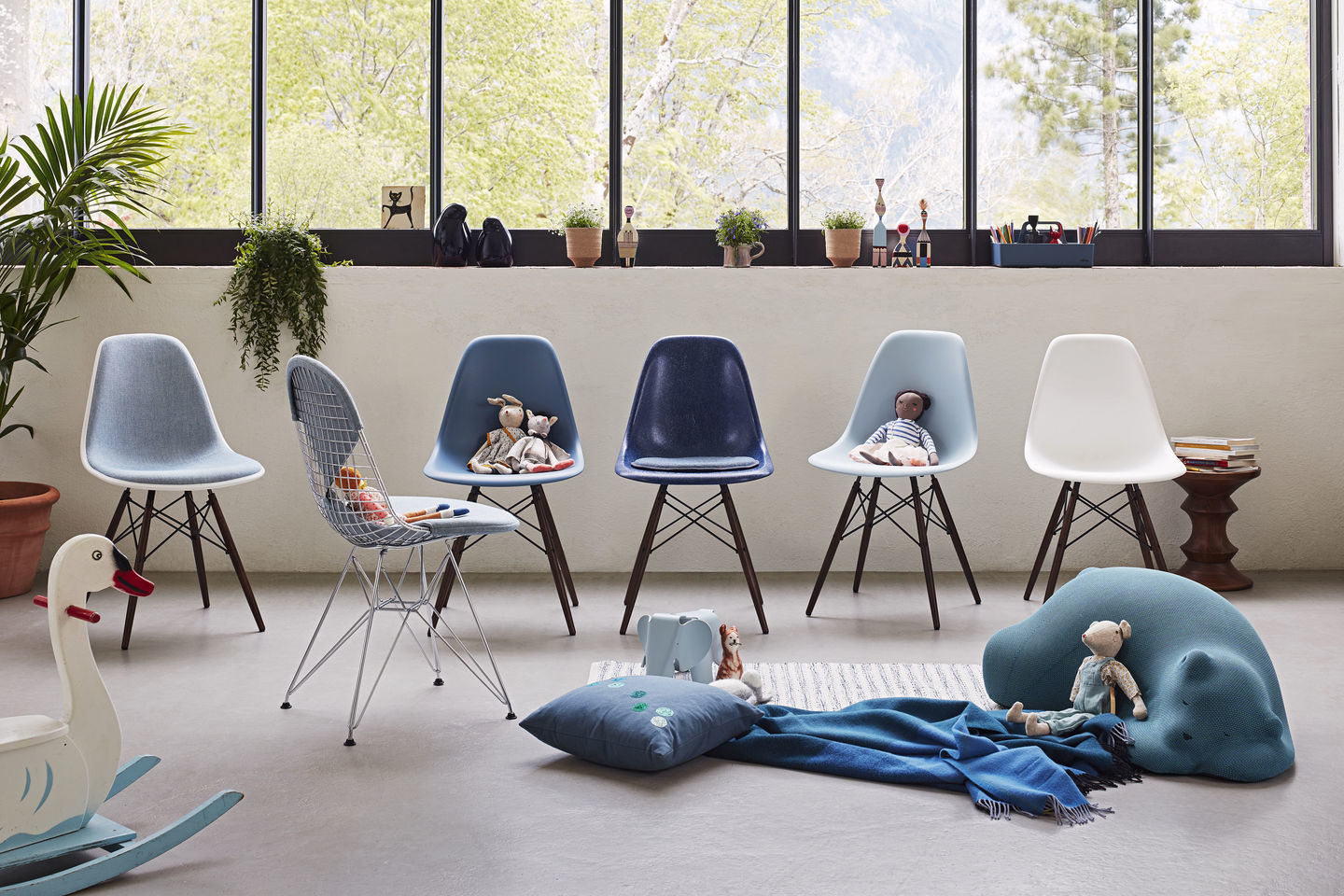 Eames Plastic Side Chair DSW Vitra Ahorn gelblich-Grün