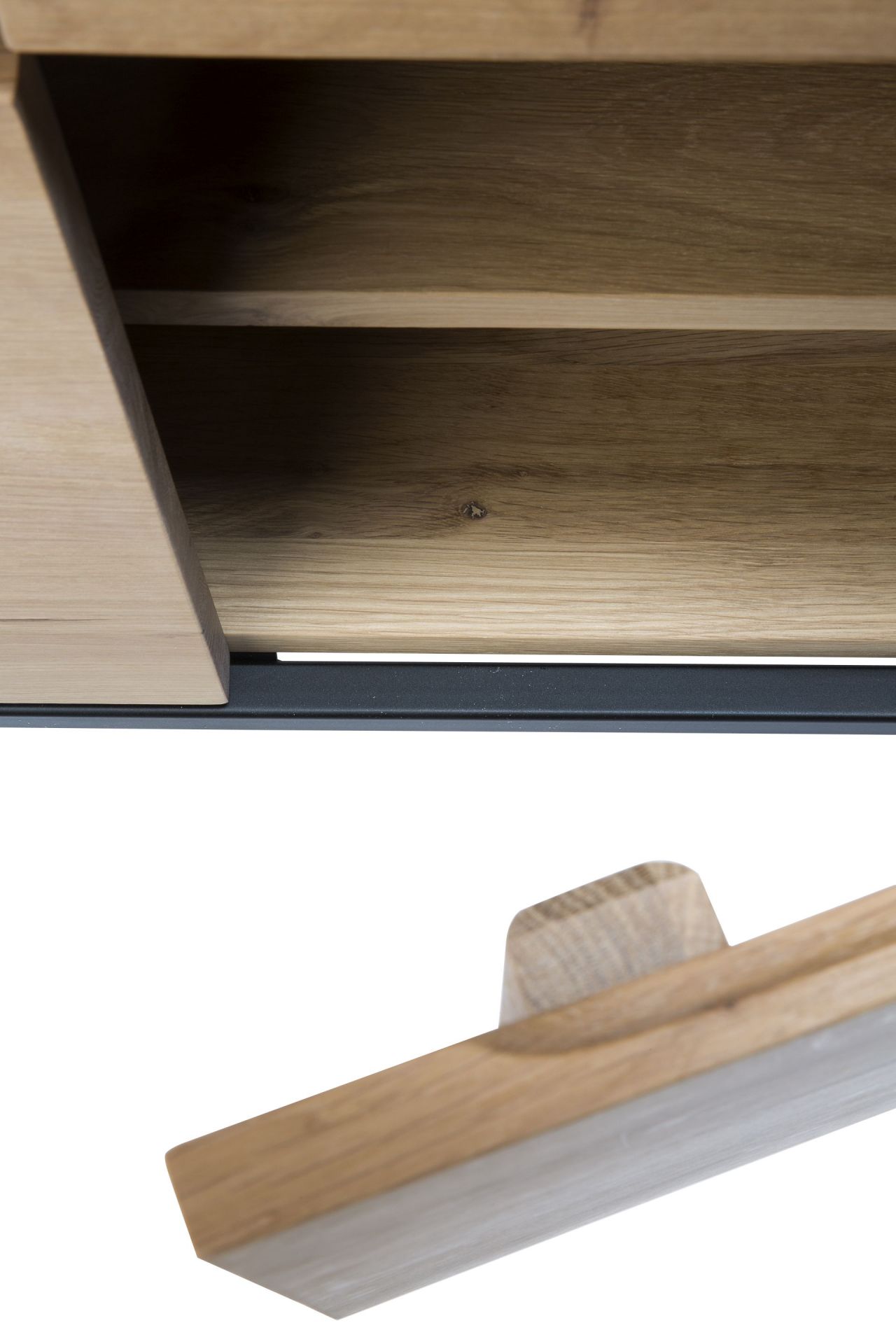 Ligna Anrichte Eiche Beine schwarz Ethnicraft