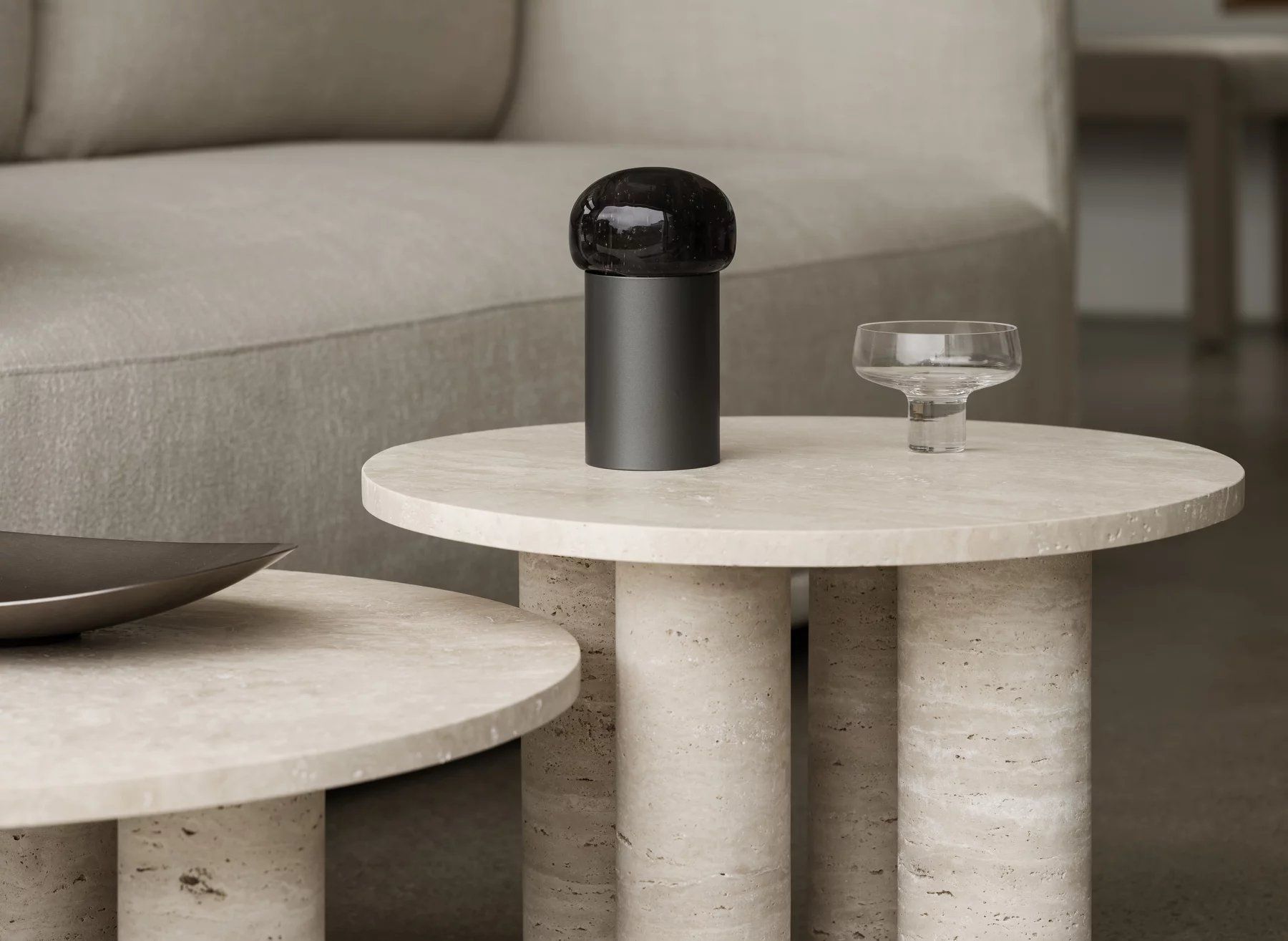 Volos Couchtisch Rund Ø 75 x H 26 cm Blomus