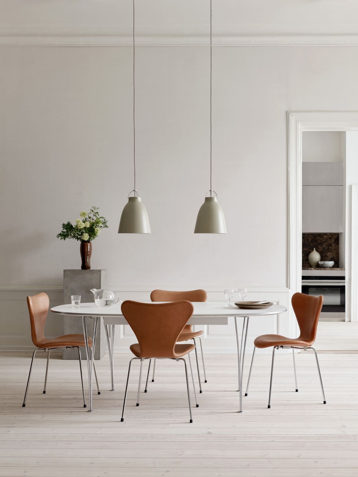 Tischserie Super Elliptisch Fritz Hansen