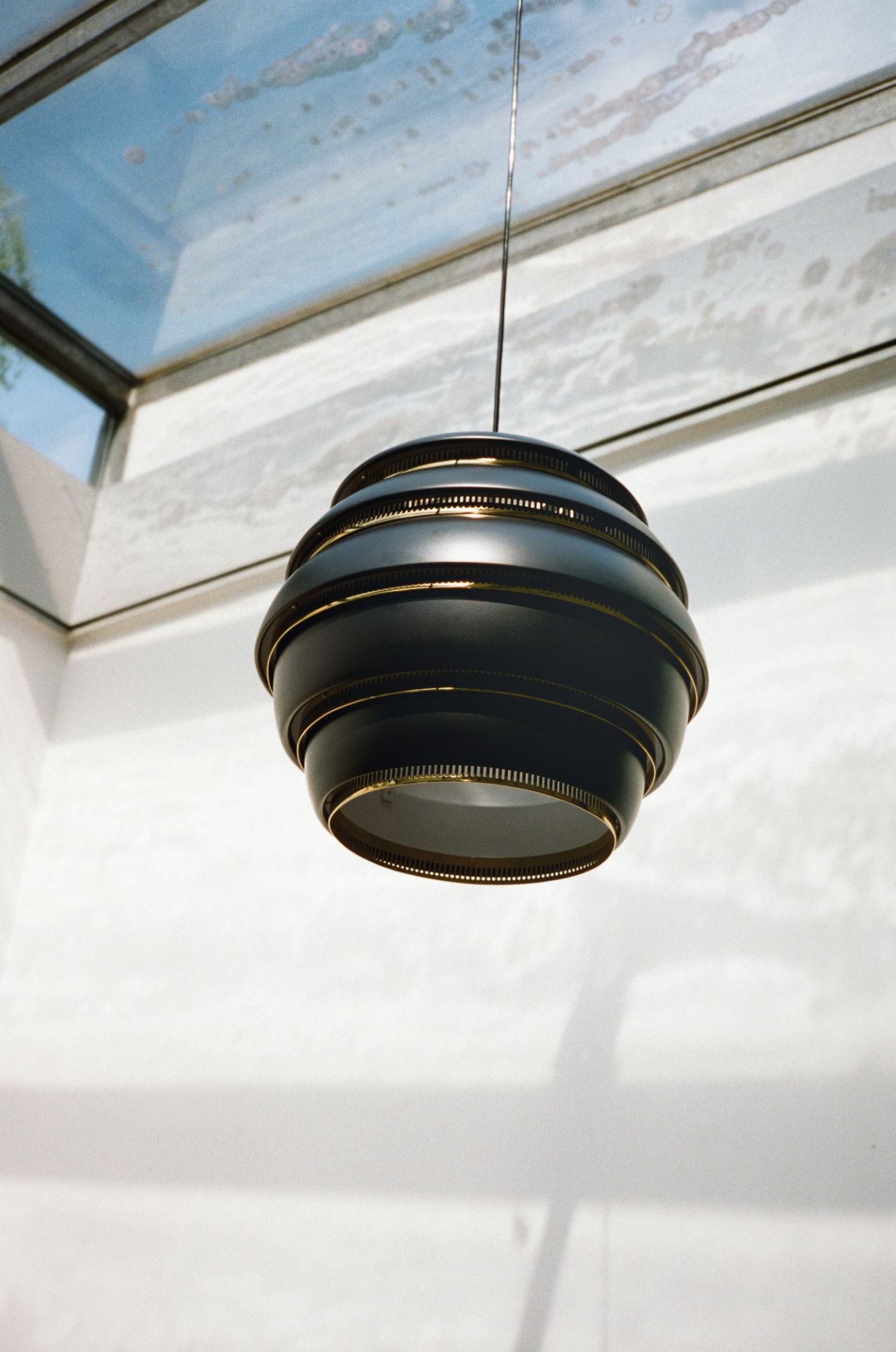 A331 Beehive Hängeleuchte Schwarz Artek QUICK SHIP