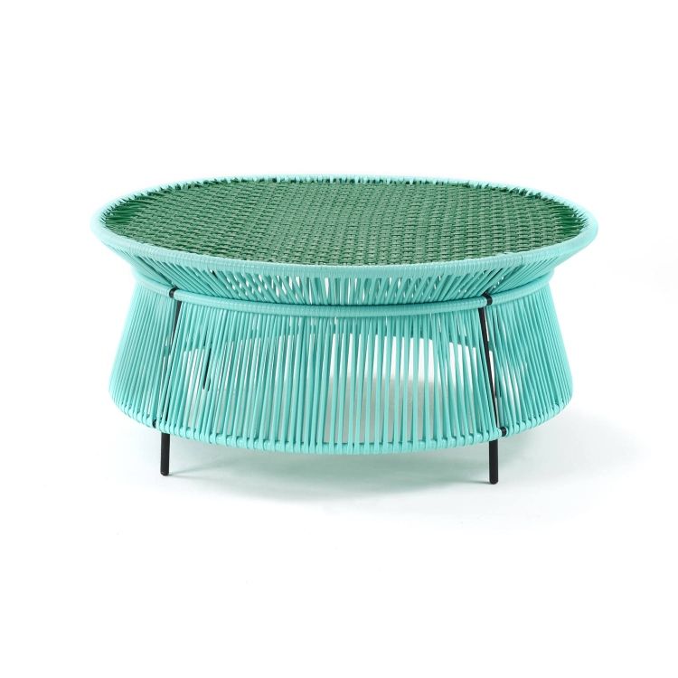 Caribe Beistelltisch niedrig in Türkis und Smaragdgrün, ideal für den Outdoor-Bereich.