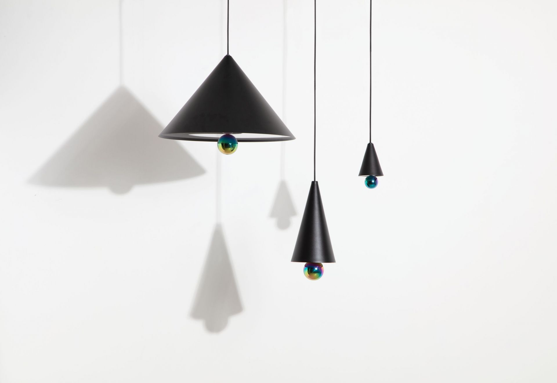 Cherry Pendant light Pendelleuchte S Petite Friture
