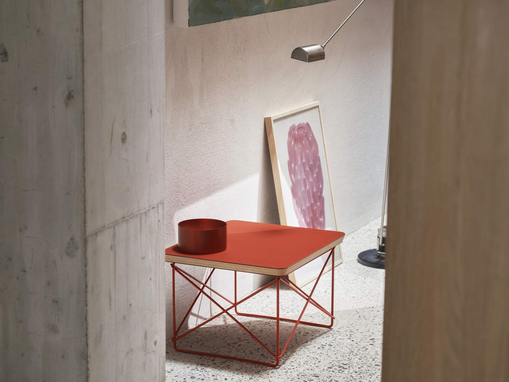Occasional Table LTR Beistelltisch Linoleum Dark brick Vitra 