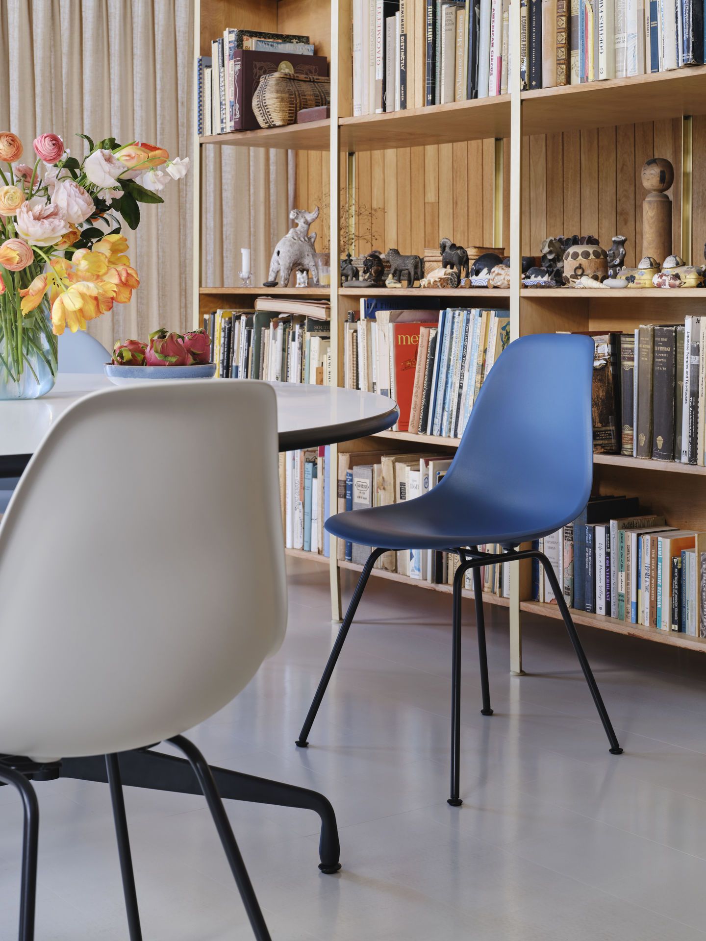 Eames Plastic Side Chair DSX Stuhl Vollgepolstert Vitra
