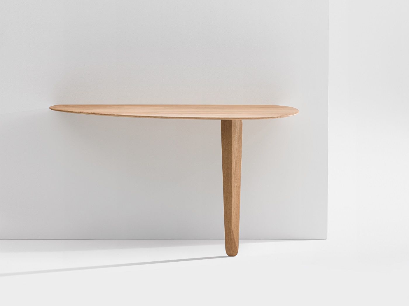 Kuyu Console Konsoltisch asymmetrisch Zeitraum