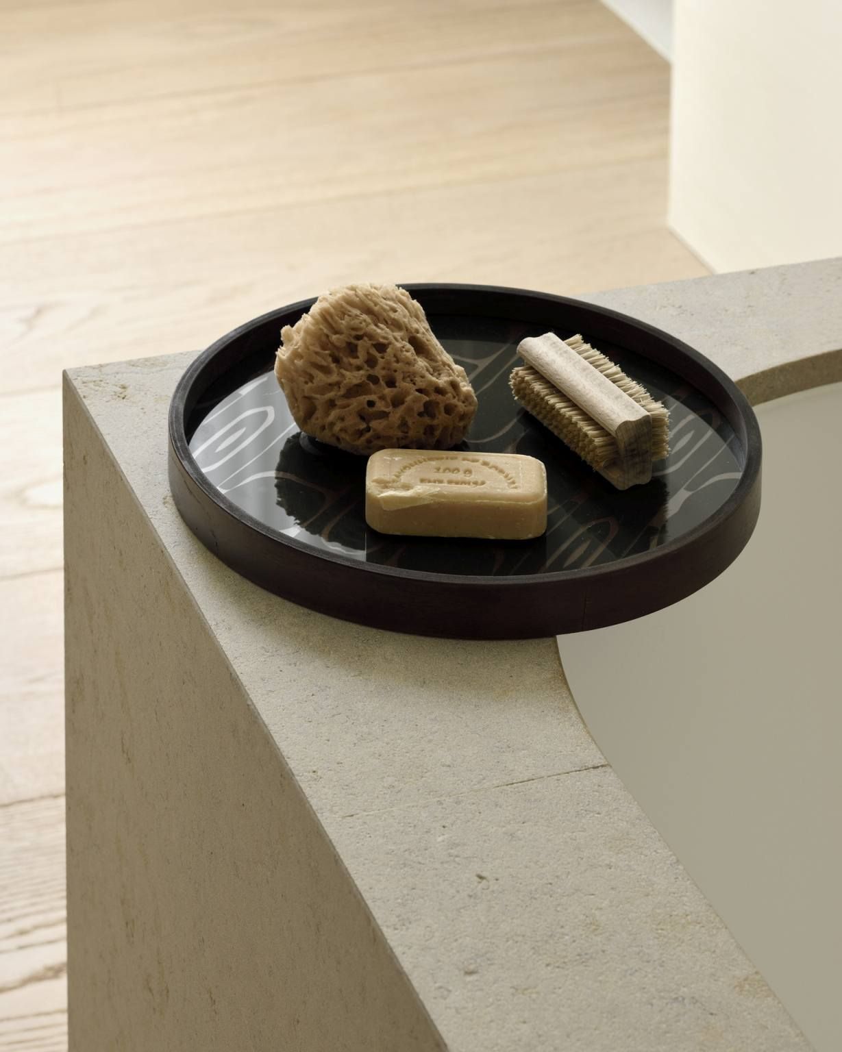 Second Nature Valet Trays Tablett Rund Ethnicraft