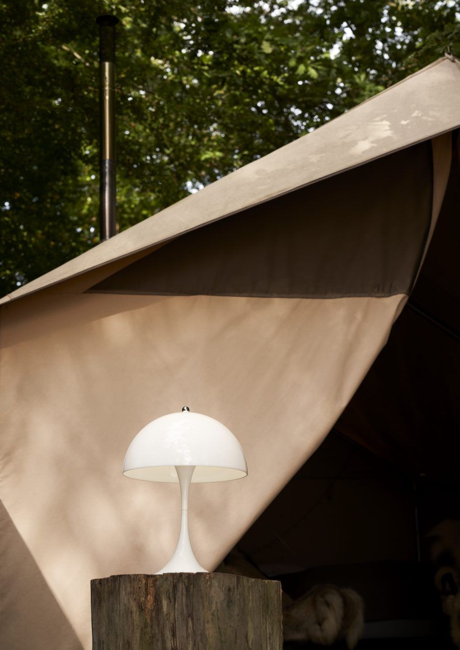 Panthella 250 Table lamp LED Tischleuchte Louis Poulsen Opal Pale rosa